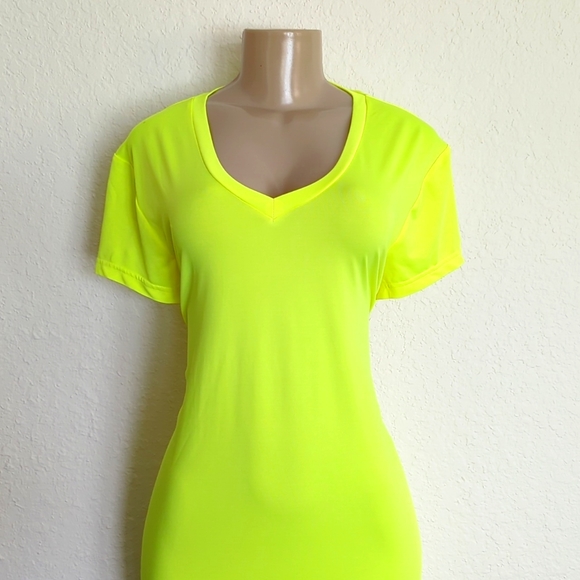 Posh Peanut Neon Green Maxi Dress Small - Picture 7 of 8